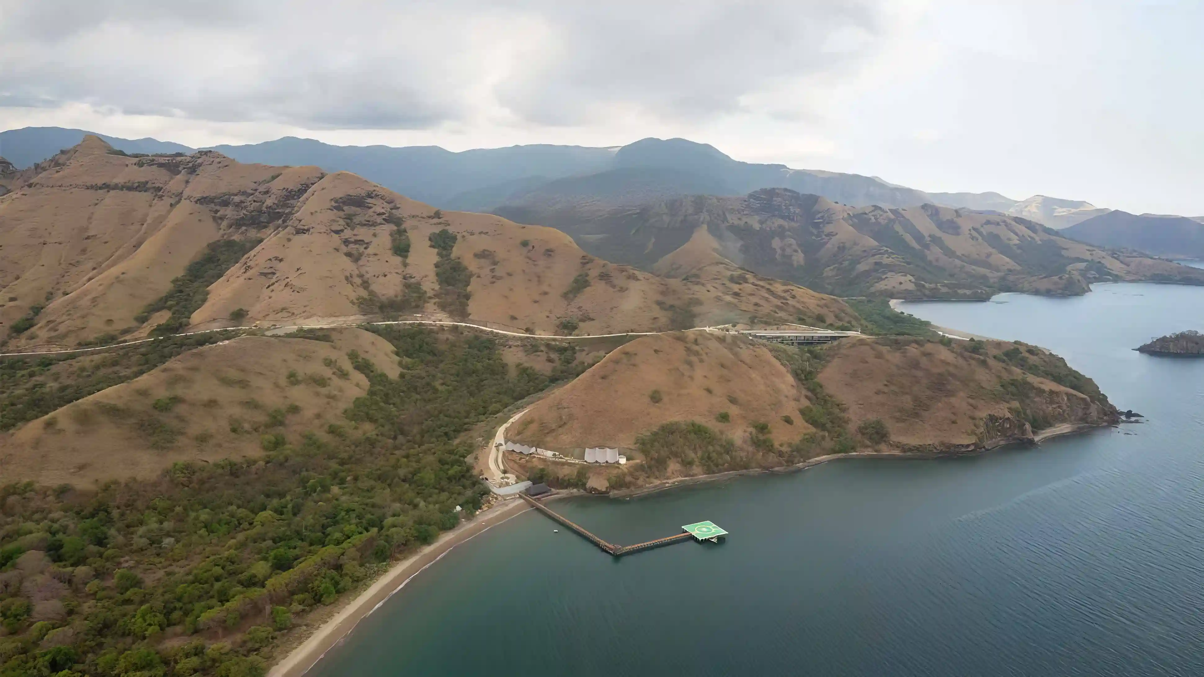 Helicopter Tour Komodo | Helicopter Tour Labuan Bajo | Tour Helicopter Labuan Bajo
